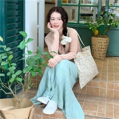 壁女